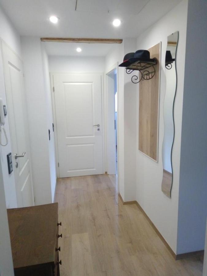 Ferienwohnung Im Roten Haus, Die Therme Ist Fusslaeufig In Wenigen Minuten Erreichbar บัดเอมส์ ภายนอก รูปภาพ