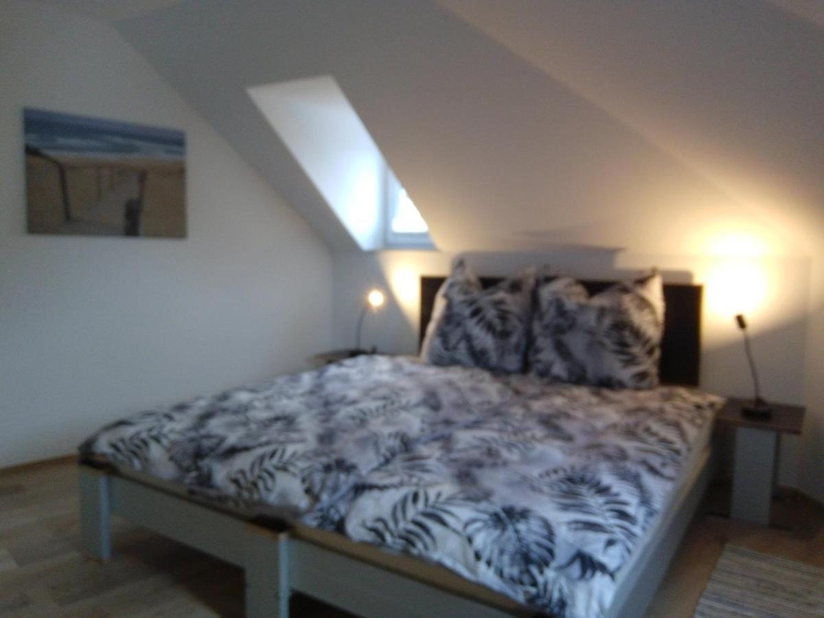 Ferienwohnung Im Roten Haus, Die Therme Ist Fusslaeufig In Wenigen Minuten Erreichbar บัดเอมส์ ภายนอก รูปภาพ